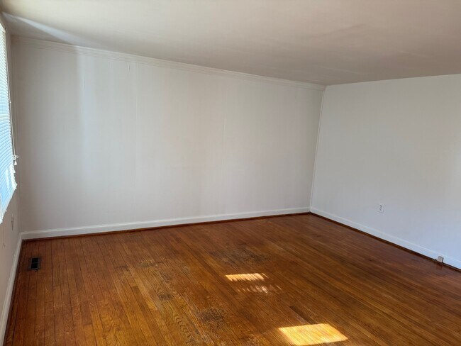 Photo - 7760 John Vuong Way Unit 201