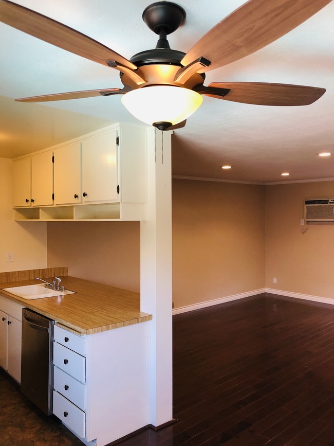 Kitchen/living room