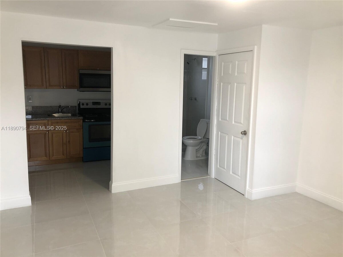 Photo - 179 NW 69th St Unit Rear