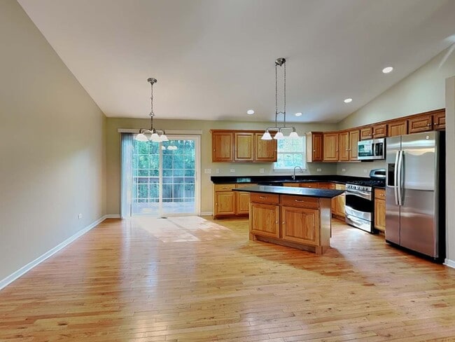Photo - 29835 Bayshore Dr