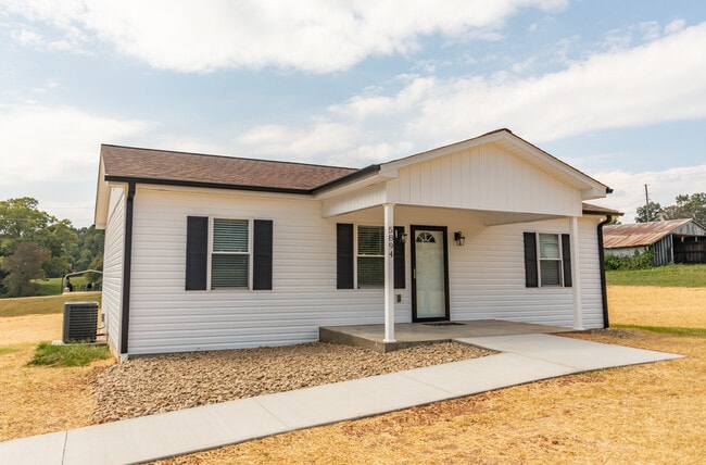 Building Photo - 5894 Fisher Davis Rd Rental