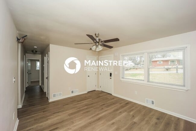 Photo - 3 Bedroom Pet-Friendly Home in JONESBORO, ...