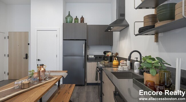 Photo - 144 Addison St Unidad 206S