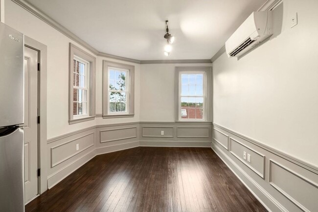 Photo - 9 Dana St Unit 33