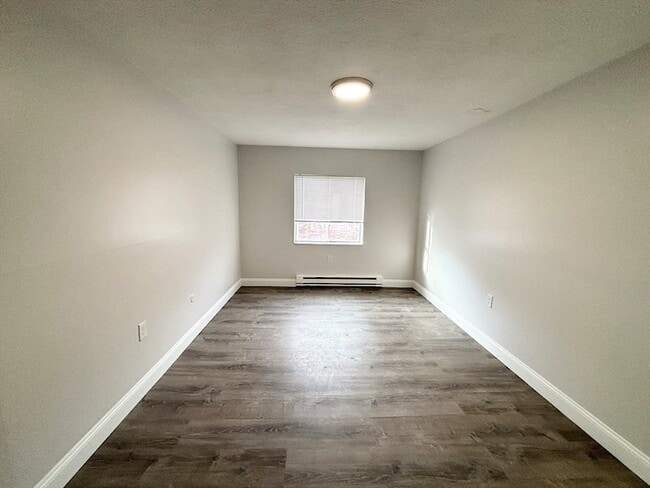 Photo - 75 Vine St Unit B4