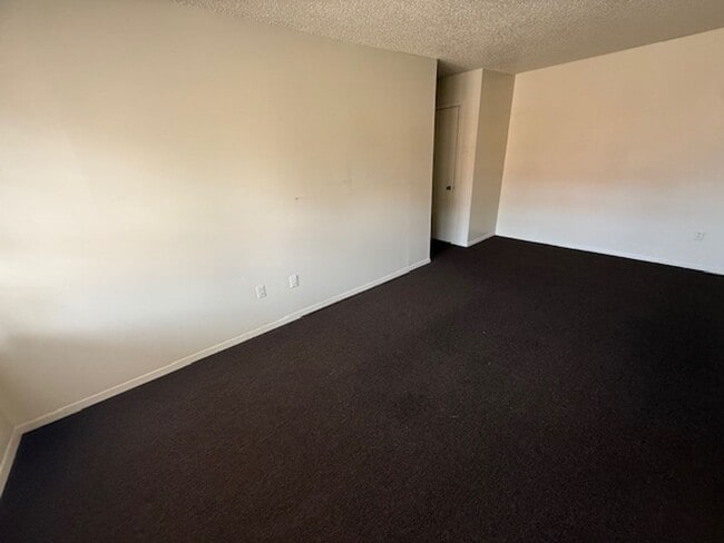 Photo - Highland Heights 138