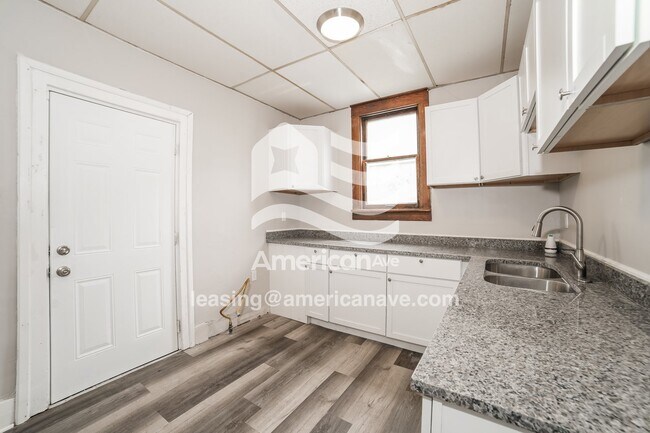 Photo - 707 E Republic St