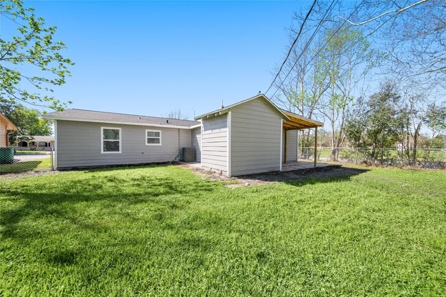 Photo - 2942 Knotty Oaks Trail