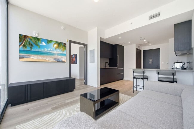 Building Photo - 20 NE 11th St Unit SI FL33-ID1579675P