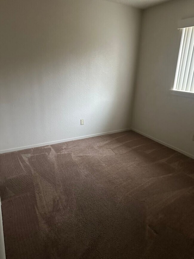 Photo - 2512 Standiford Ave Unit B