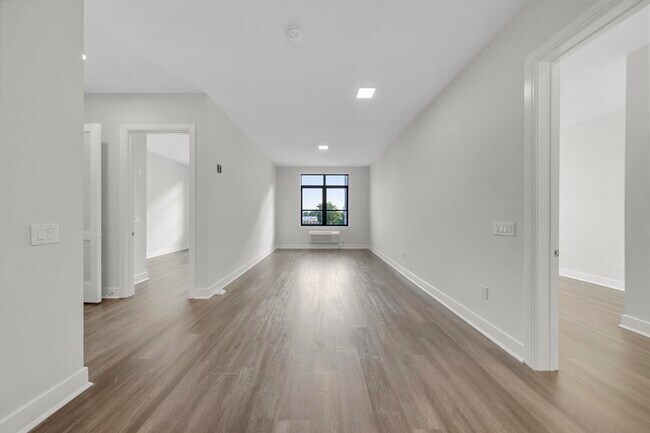 Photo - 121 34th St Unit # 311