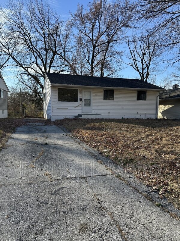 Building Photo - 269 Roderick Dr Rental