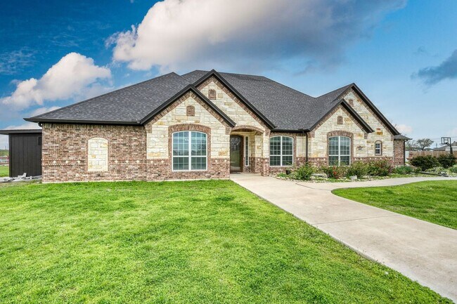 Photo - 1192 Seaborn Rd