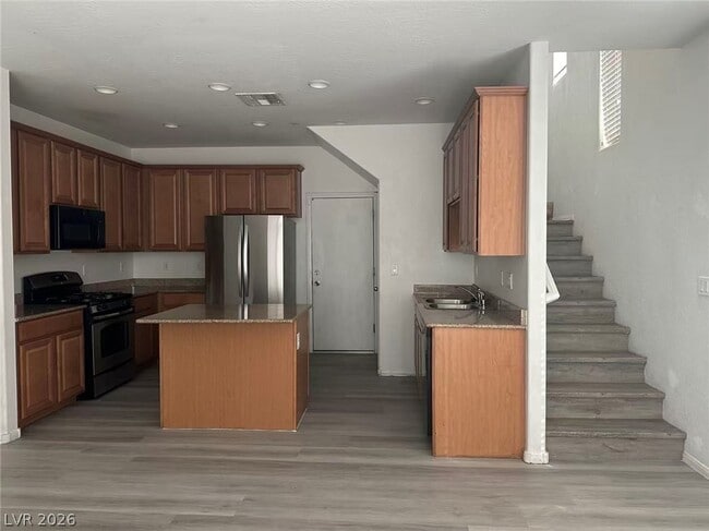 Photo - 729 Calamus Palm Pl