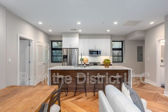 1345 K St SE Unit T01