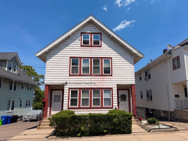 Building Photo - 173 Cornell St Unit 173