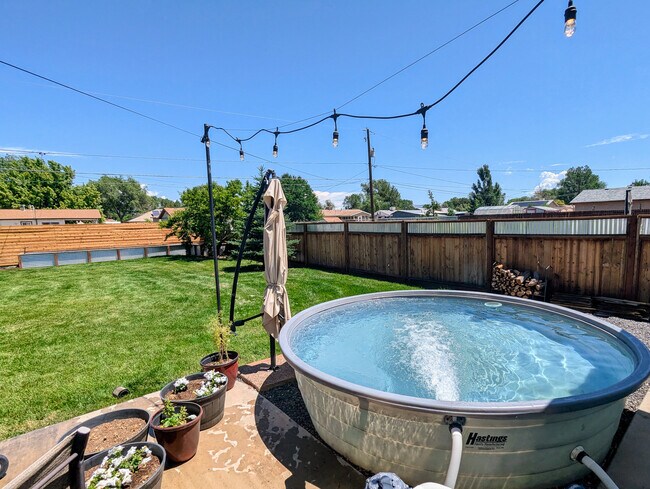 Photo - 1015 E Grand Ave