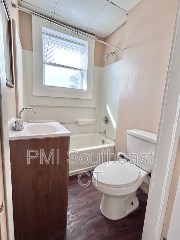 Photo - 92 Truman St Unit Apt 8