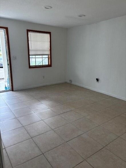 Photo - 1260 Dr Martin Luther King Jr Blvd