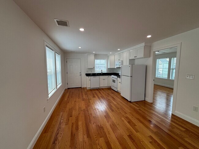 160 Bow St Unit 2