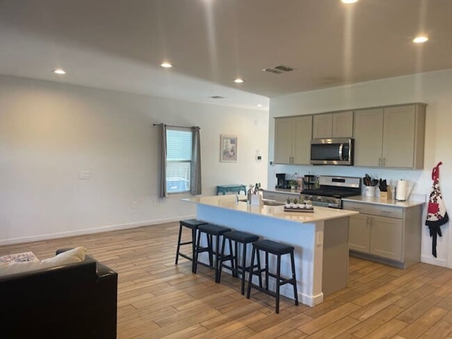 Photo - Beautiful Move-In Ready Two-Story Home in Silverbell Crossing!