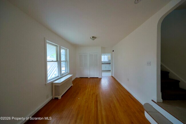 Photo - 1731 Wayne Ave