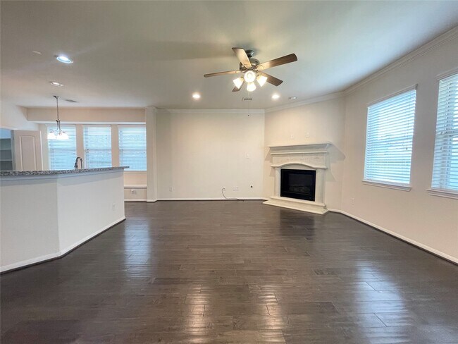 Photo - 3010 Overbrook Meadow Ln
