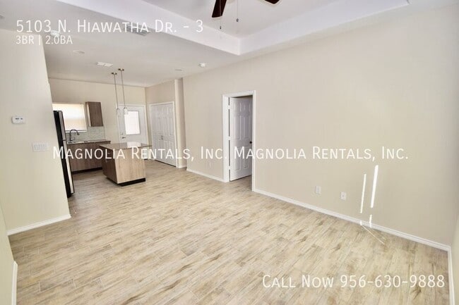 Photo - 5103 N Hiawatha Dr Unit 3