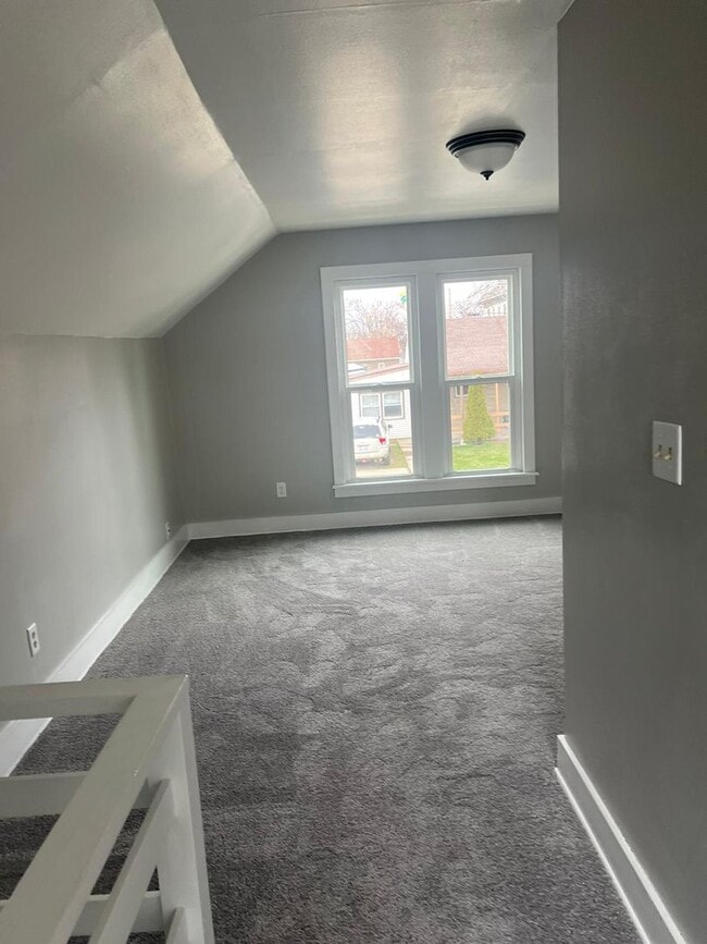 Photo - FOR RENT: Recently renovated home in Neenah!