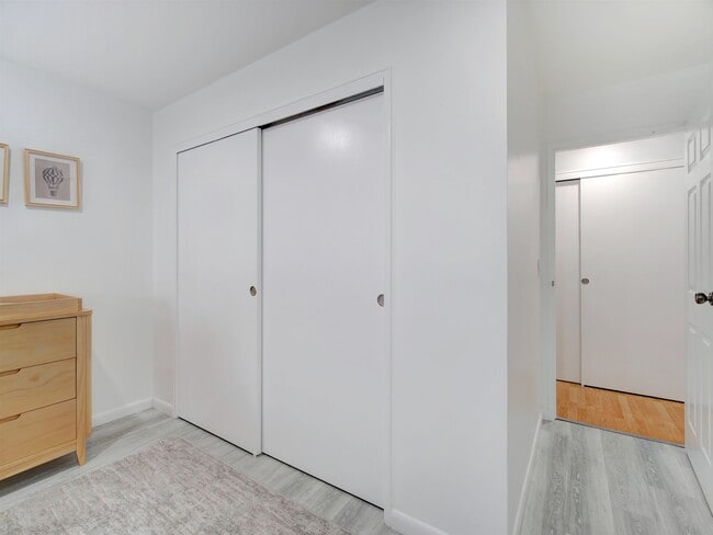 Photo - 8841 John F. Kennedy Blvd