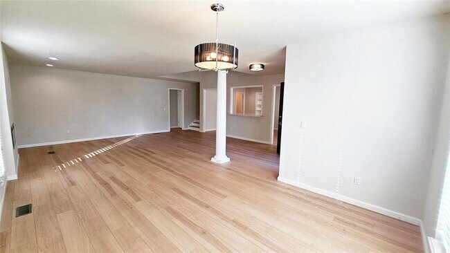 Photo - 11921 Shady Trail Ln