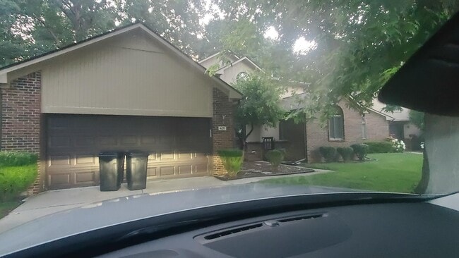 Photo - 6257 Gatewood