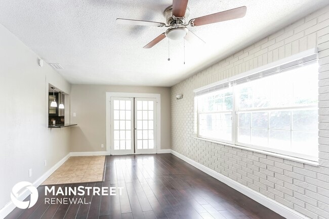 Photo - 6801 14th Way S