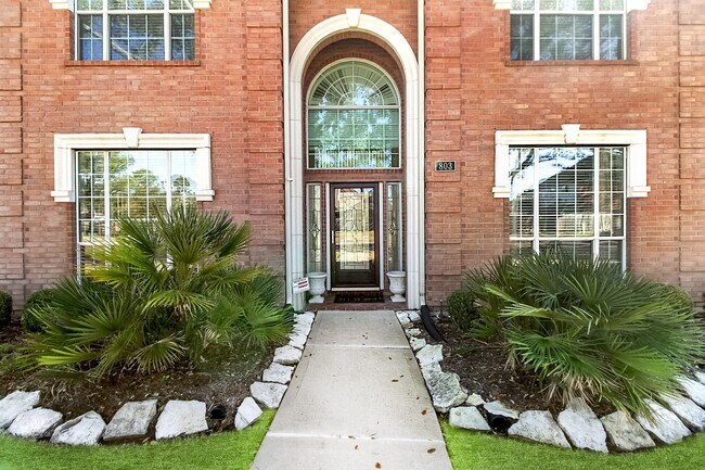 Photo - 803 Chisel Point Dr