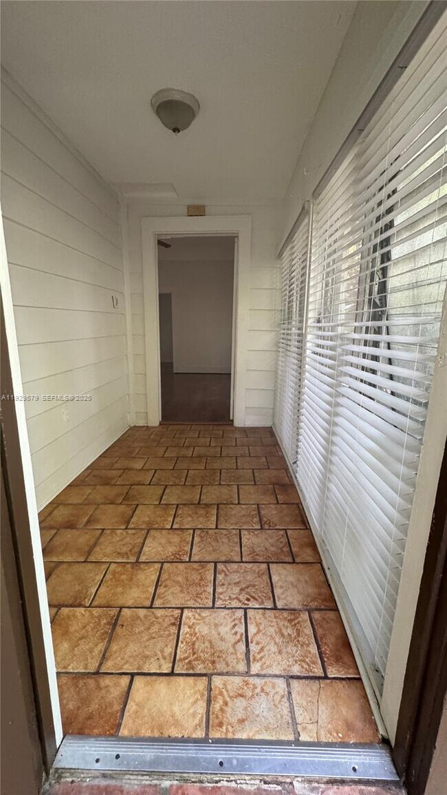 Photo - 2430 SW 25th Ter Unit A