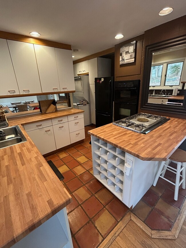 Photo - 6009 Grosvenor Ln