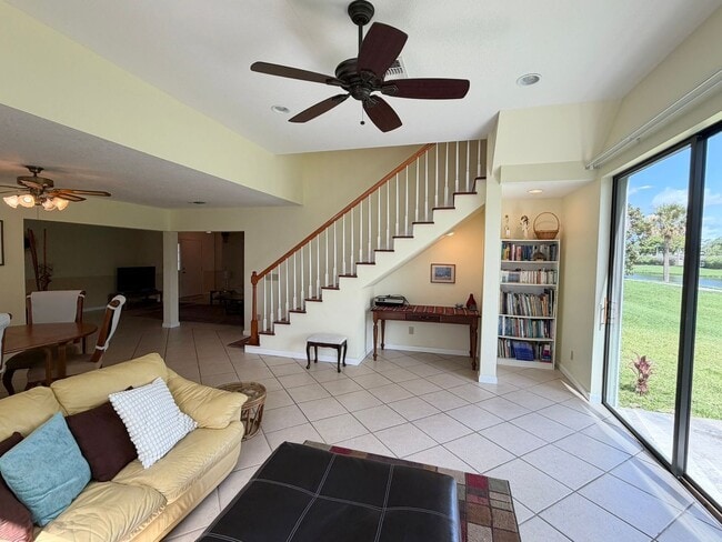 Photo - 2570 Shadybranch Dr