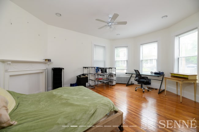 Photo - 19 Trowbridge St Apartamento Unidad 2