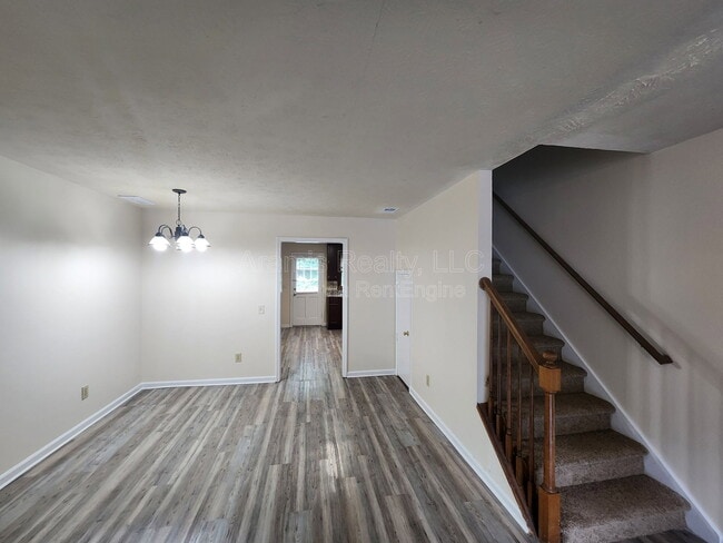 Photo - 2101 Wexford Dr