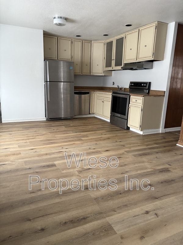 Photo - 1837 Camden St