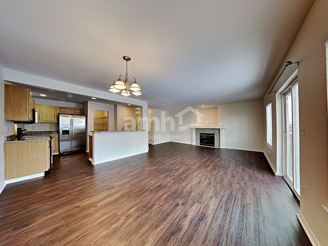 Photo - 2901 186th St E