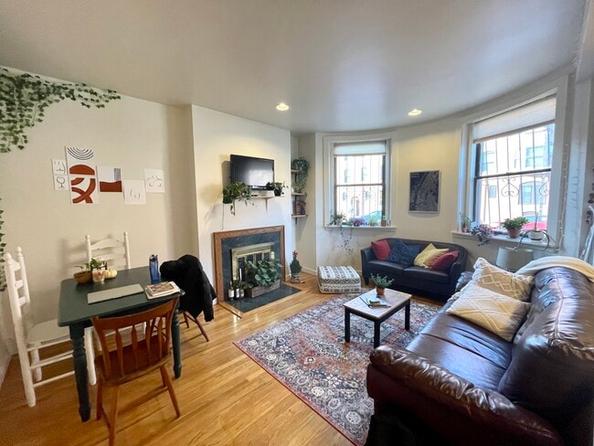 Building Photo - 616 Columbus Ave Unit #1