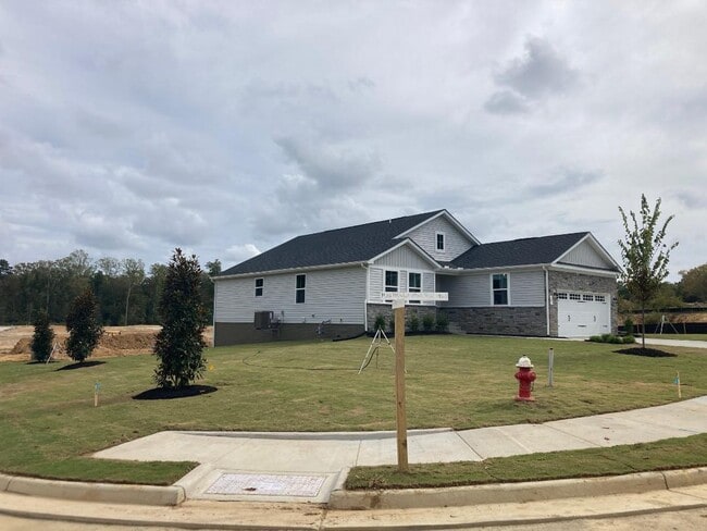 Photo - 101 Martha Washington Pkwy