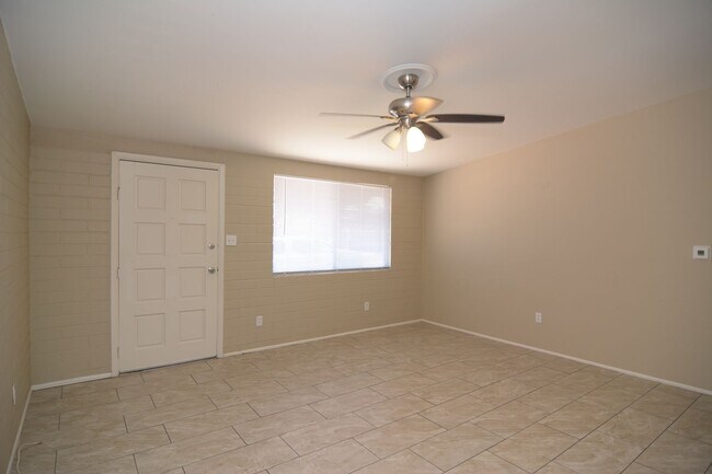 1518 S Tucson Blvd