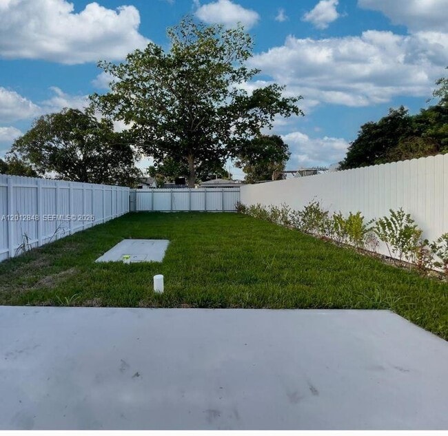 Photo - 12060 SW 216th St Unit A