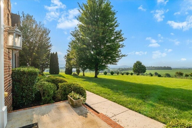 Photo - 6110 Holter Rd