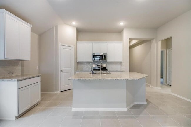 Photo - 10518 Cecilia Star Ln