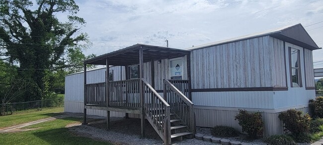 Photo - Juneau Way rental available now.