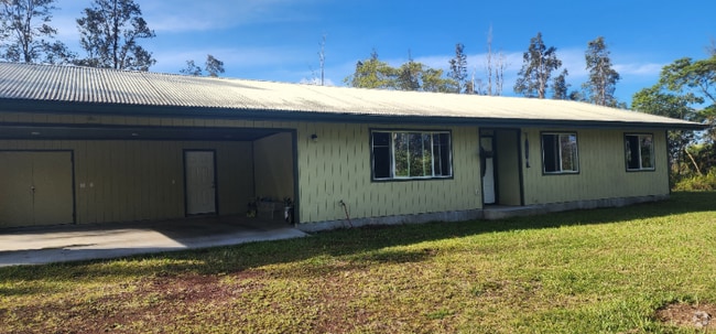 Building Photo - 11-3428-3428 Plumeria St Rental