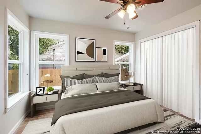 Photo - 3206 W Houston St